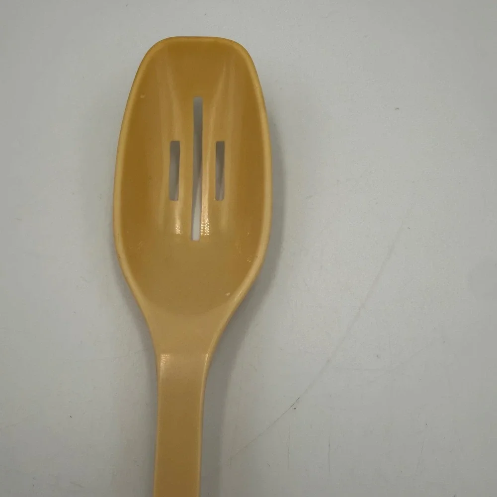 Lustro Ware Vintage Slotted Spoon Plastic Tan Harvest Kitchen Utensil 11.75